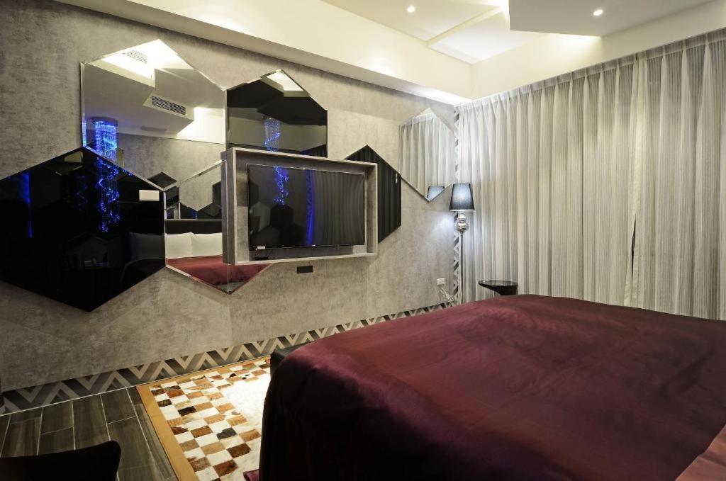 M Hotel Caotun Rum bild
